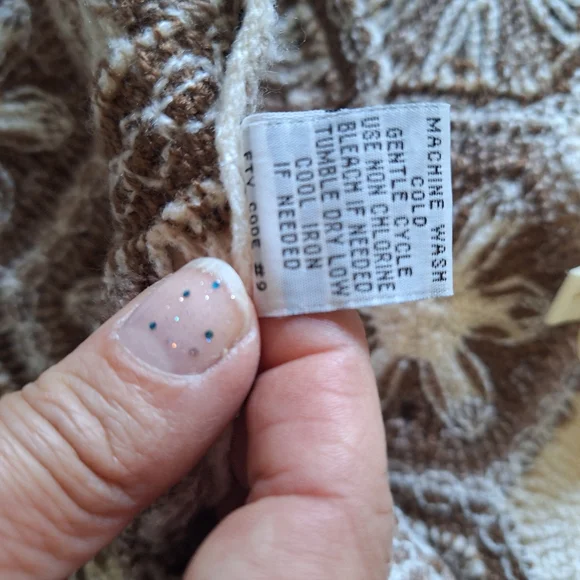 Rebellion Brown and Cream Cropped Tank Top Size L - Picture 6 of 6